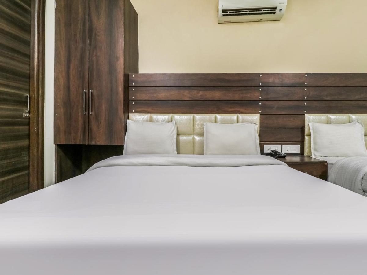 Oyo 1977 Hotel Grand Galaxy Amritsar Eksteriør bilde